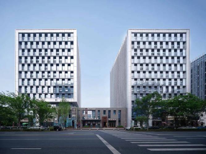 浙江省地理信息小镇设计 / 中国联合工程